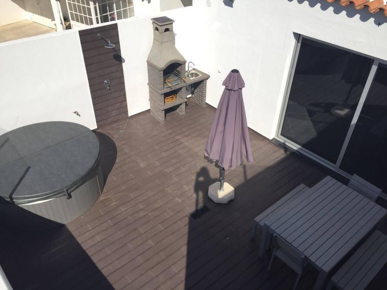 Casa Com 3 Suites Jacuzzi Em Albufeira Exterior photo